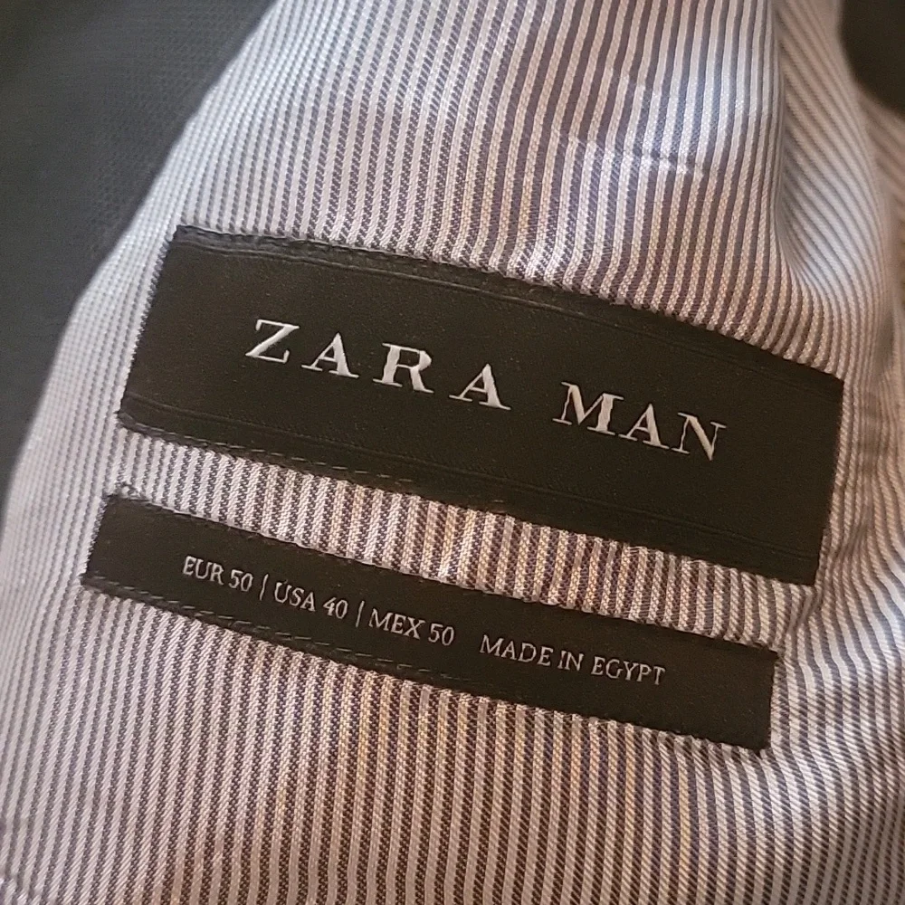 40R Zara Black Suit - Picture 3 of 4